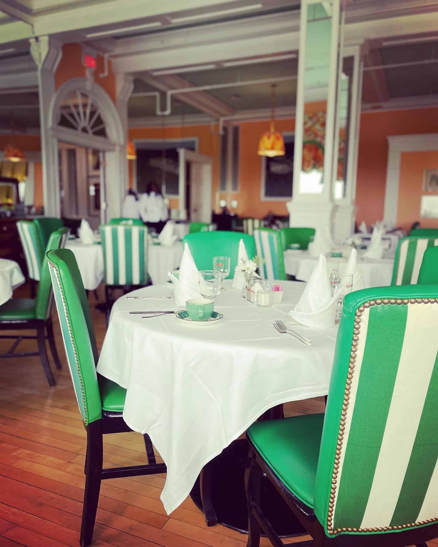 Grand Lunch Experience