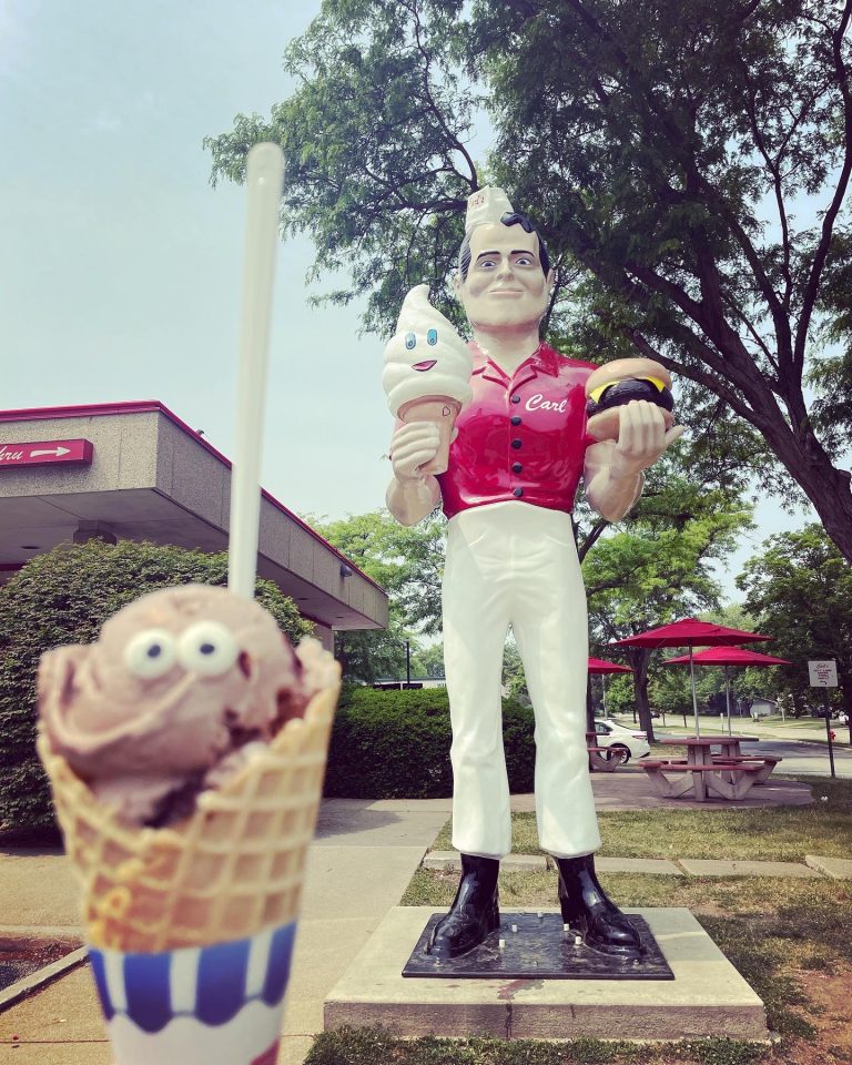 Muffler Man in Normal, IL
