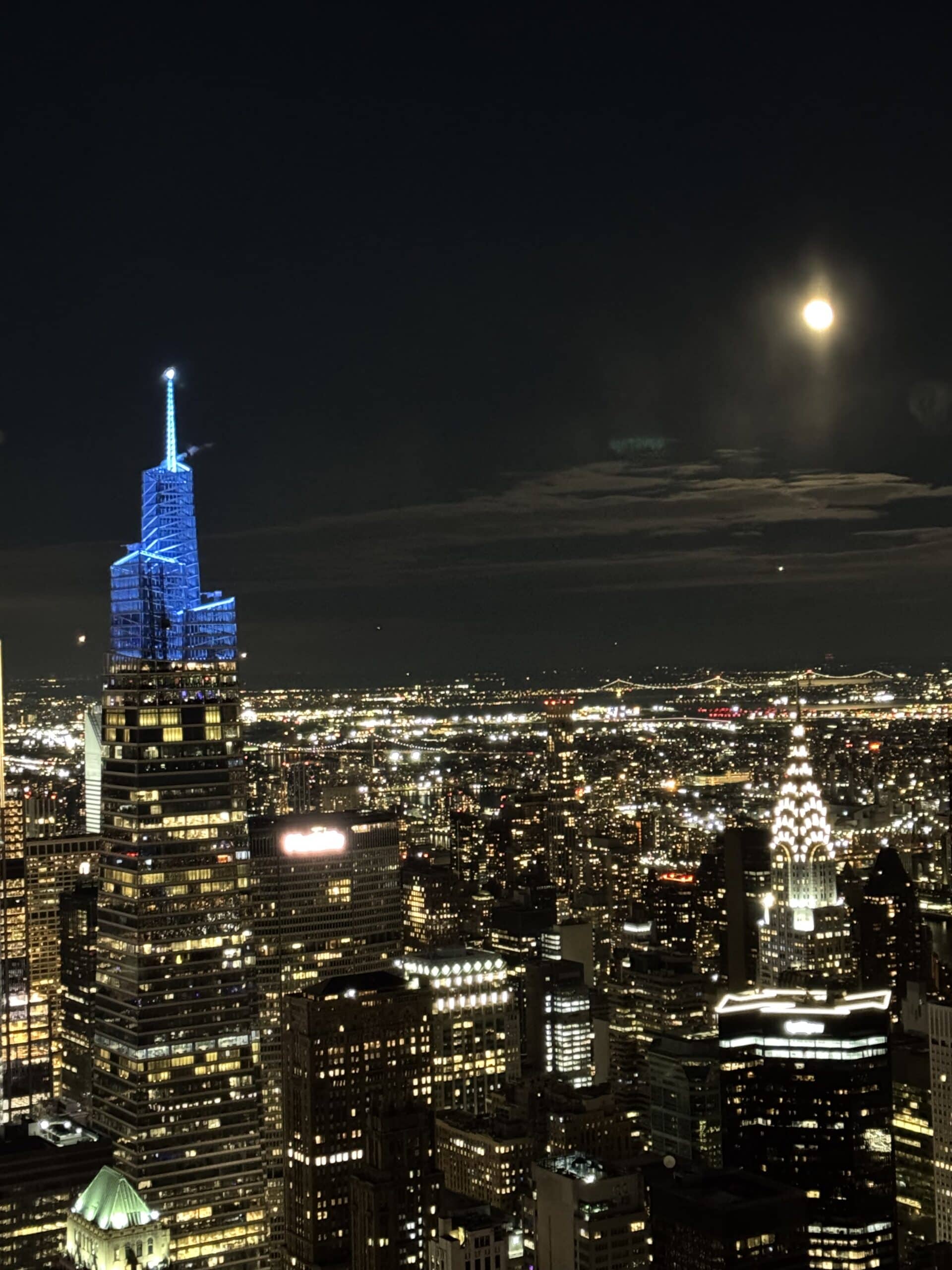 View from the 86th floor observation deck of the Empire State Building